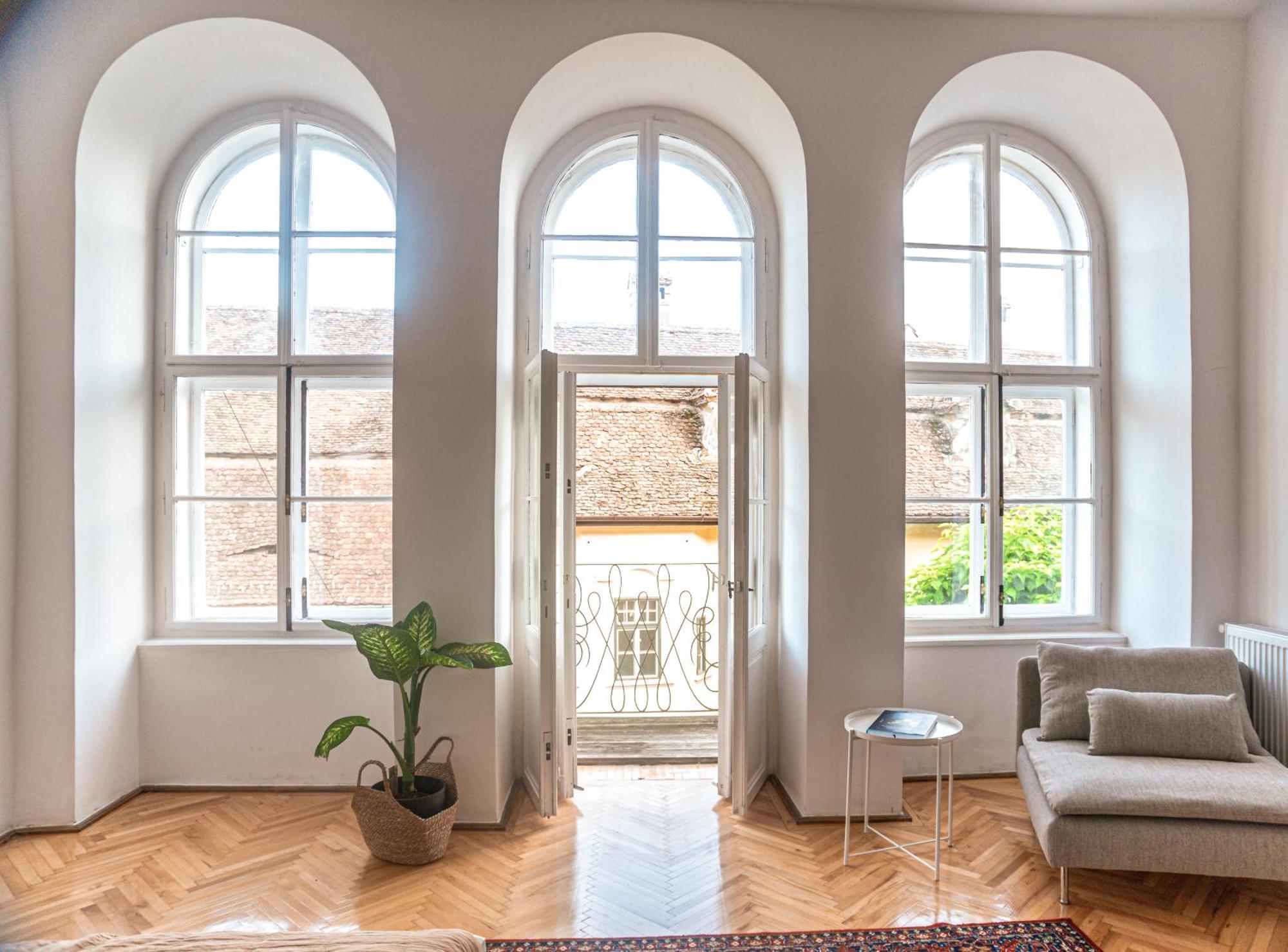 Apartament Favst Old Square Sybin Zewnętrze zdjęcie